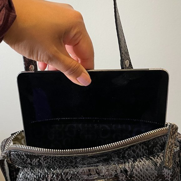 Guess Crossbody Patent Snakeskin Envelope Purse - Picture 11 of 11